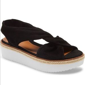 Brand New W/ Box Caslon Joelle Flatform Sandel 6.5